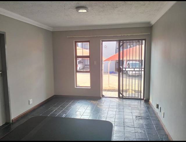 1 BEDROOM PROPERTY TO RENT IN ERAND GARDENS